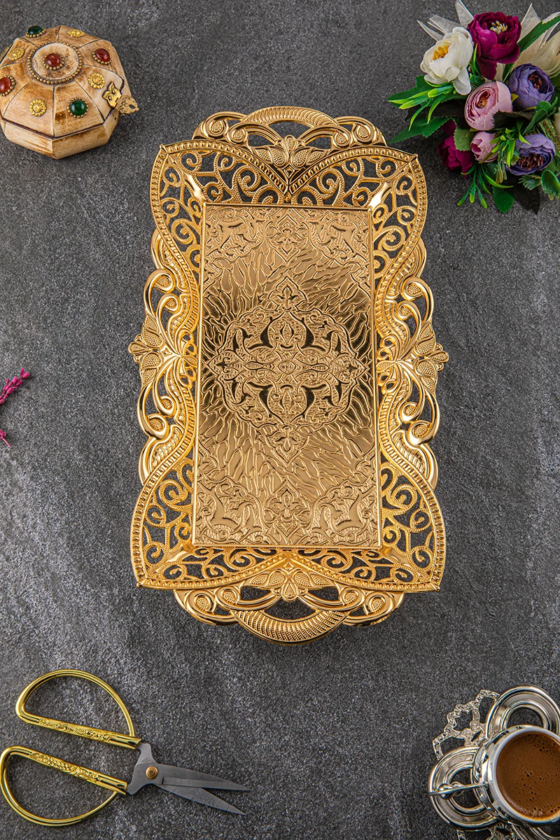 Bandeja rectangular decorada Arya para 2 personas, servir, ajuar y compromiso, dorada