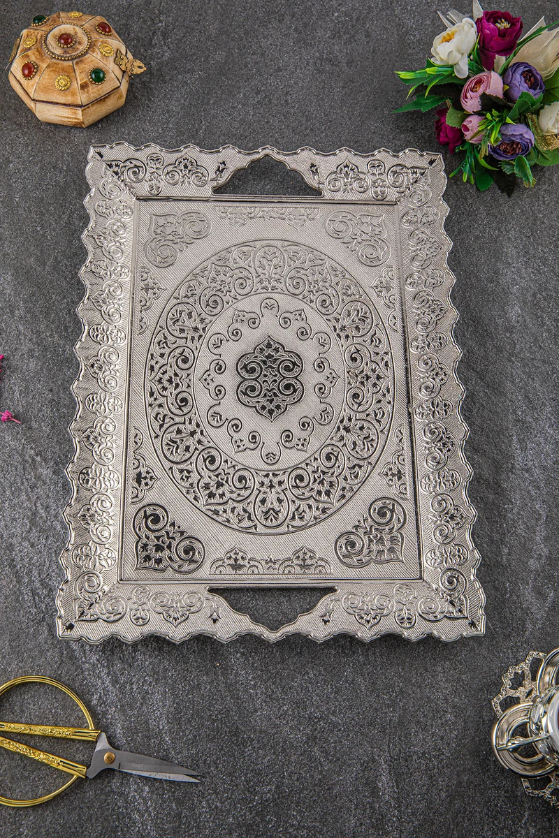 Beyzade Rectangular Tray (41 × 30 cm)